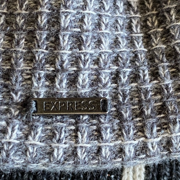 Gray Beanie Cap - Picture 3 of 5
